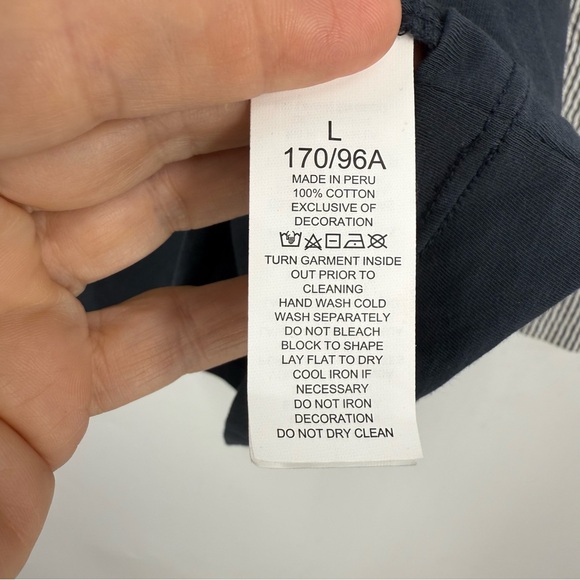 Kate Spade 100% cotton, Navy Tee with Neon Yellow Tennis Design L - Picture 5 of 10